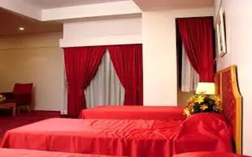 هتل‌های قصرشیرین همچنان خاک می‌خورند