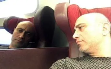  قاشق زنی درب منزل عارف لرستانی + عکس