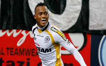 بُمب نقل‌وانتقالاتی استقلال به تهران رسید + عکس