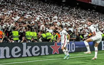 اینتراخت فرانفکورت قهرمان لیگ اروپا شد / رمزی بلای جان اسکاتلندی ها
