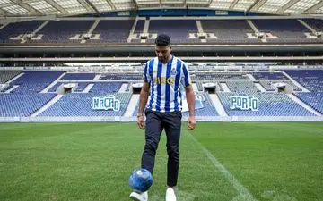 افشاگری جنجالی درباره مهدی طارمی ؛ قصد داشت به کدام تیم برود؟ + سند؟