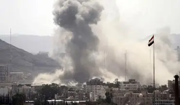بمباران فرودگاه صنعاء توسط جنگنده‌های سعودی