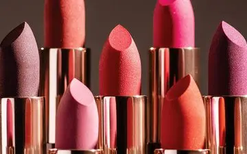 راز تشخیص رژ لب‌های سمی؛ لب‌هایتان را با این ترفندها سالم نگه دارید!