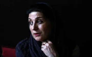 فاطمه معتمدآریا: از پول‌های بی‌نشان مالیات بگیرید / سلبریتی نیستم