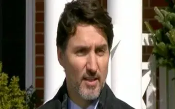 کانادا تمامی مرزهای خود را به روی غیرشهروندان خود می‌بندد