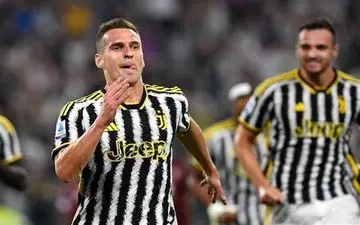 یوونتوس فاتح دربی تورین شد 