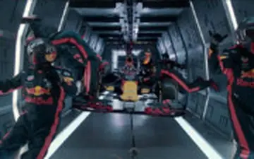 رکورد تعویض چرخ فرمول یک در بی‌وزنی!