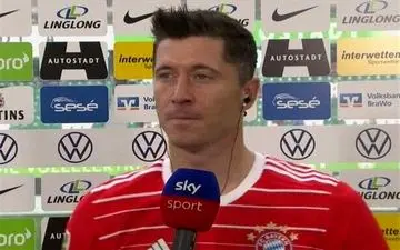 لواندوفسکی: به باشگاه گفته‌ام پیشنهادها را بررسی کند 