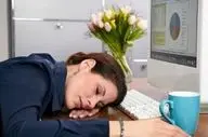 چگونه پرخوابی فصلی را رفع کنیم؟ 