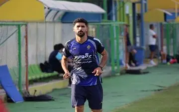 دست رد به پیشنهاد استقلال برای فلاح