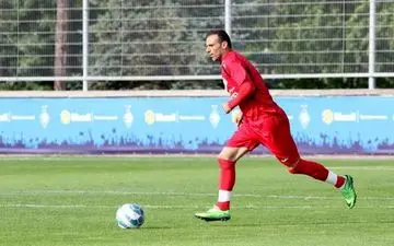 درغیاب کاپیتان پرسپولیس بازوبند به آقای جوگیرمیرسد؟