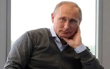 حراج قلم پوتین در پاریس +عکس