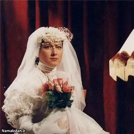 تغییر چهره "خانم بازیگر معروف" در جشن عروسی اش/ عکس