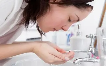 صورتتان را لیف نزنید