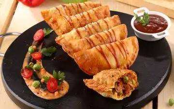 طرز تهیه پیراشکی هندی؛ خوشمزه و تند به روش سنتی بازاری