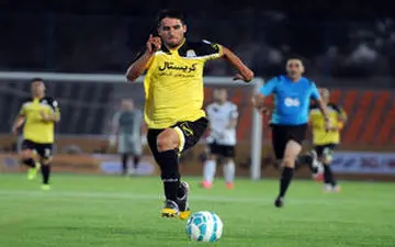 خرید ناکام سپاهان مقابل استقلال