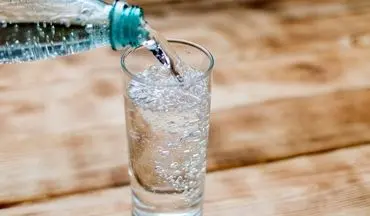 نوشیدن آب گازدار برای بدن مضر است یا مفید؟