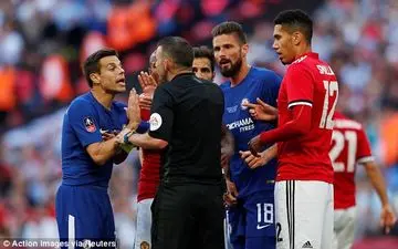 آبی ها خندیدند، ولی سرخ ها هم گریه نکردند