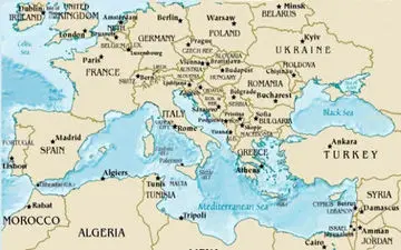 نزدیکی یک زیردریایی هسته‌ای آمریکا به آبهای مدیترانه