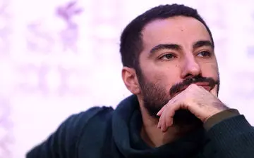  نوید محمدزاده از حضور در نمایش «گیاه‌خوار» انصراف داد