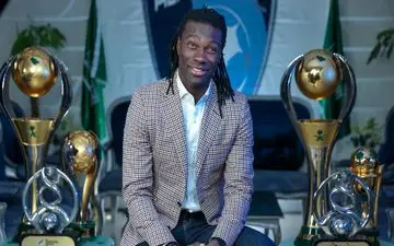 خداحافظی بافتیمبی گومیس از فوتبال 
