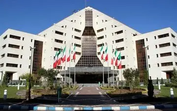 ساعت کار ادارات دولتی به دلیل سرما و یخبندان با یک ساعت تاخیر
