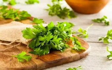 قبل از جراحی این سبزی را مصرف نکنید‍!