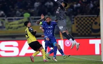 وقتی نبرد فنی، روانی می‌شود؛ مأموریت ویژه چشمی مقابل حسینی/روزبه مثل هاشمی‌نسب