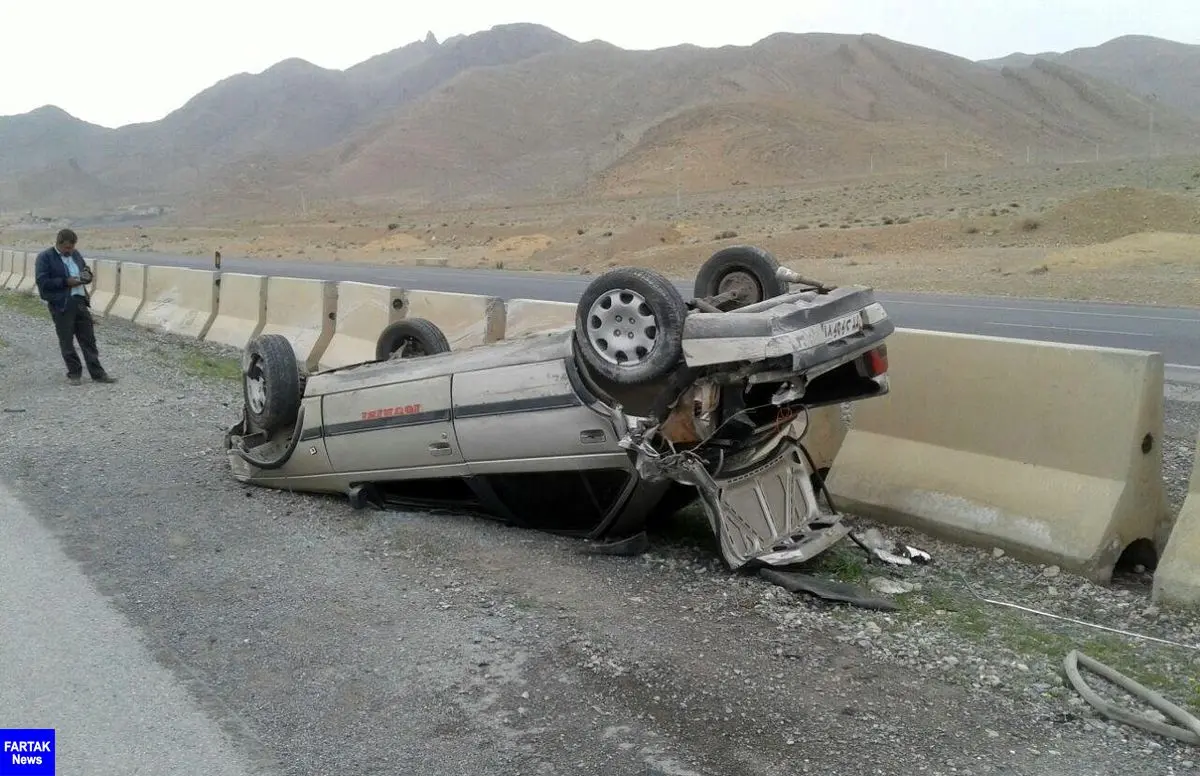 واژگونی خودرو در آزادراه زنجان-قزوین یک کشته و دو مجروح برجای گذاشت