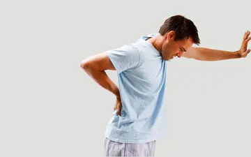 نقش قهوه در کاهش یا تشدید کمردرد