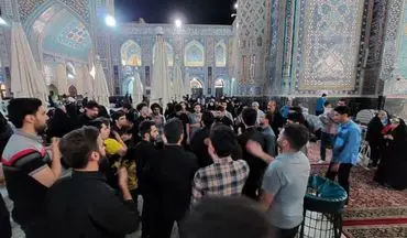 تجمع عزاداری دانشگاهیان در محکومیت حمله تروریستی شیراز
