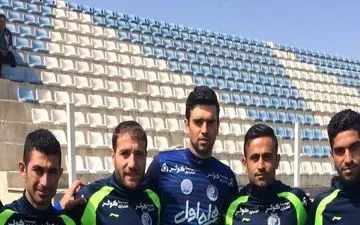 استقبال از ابراهیمی در تمرین استقلال 