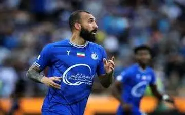 دستور اعزام روزبه چشمی به امارات صادر شد/ کاپیتان استقلال مسافر دبی می‌شود  