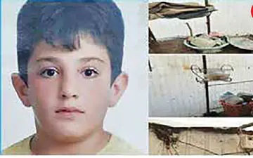 عکس تلخ / مرگ‌ پسر ‌ ۱۰ساله‌ در‌ کانکس‌ موقت‌ زلزله‌ زدگان سرپل ذهاب! 