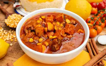 ادویه غذاتو زیاد ریختی؟ بیا تا بهت بگم چکار کنی تا تندی غذا رو از بین ببری!