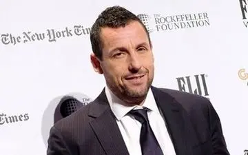  آدام سندلر برای چهار فیلم دیگر با «نتفلیکس» قرارداد بست