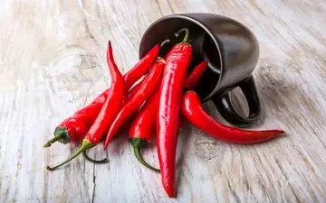 چه کسانی نباید فلفل بخورند؟