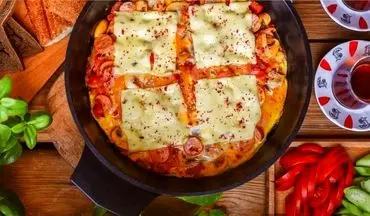 طرز تهیه املت گوجه پنیری؛ صبحانه‌ای لاکچری و خوشمزه در خانه