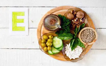 نشانه های هشدار دهنده کمبود ویتامین E در بدن