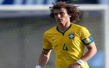 خبرهای ضد و نقیض از انتقال  داوید لوییز به بارسلونا 