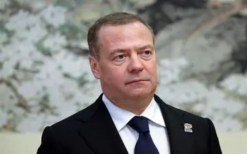 هشدار مدودف به ترامپ: از جنگ با روسیه برحذر باش