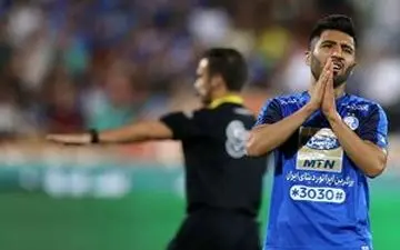 مدت دوری فرشید اسماعیلی از میادین فوتبال