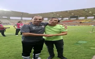 استقبال گرم اهوازی‌ها از «خداداد» و حواشی پیش از بازی فولاد - تراکتور