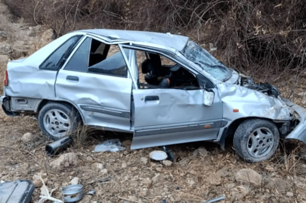 سقوط پراید به پرتگاه در محور لردگان؛ ۳ نفر مصدوم شدند