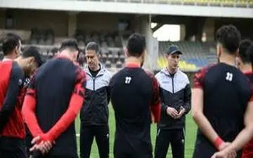 از صحبت های گل محمدی با بازیکنان تا فوتبال درون تیمی و کارهای استقامتی