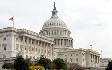  کاخ سفید بخاطر رفتار نا مناسب با زنان در سفر اخیر ترامپ 3 کارمند را اخراج کرد