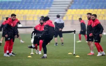 تمرین شاداب سرخ پوشان در روز کری خوانی پرسپولیسی ها