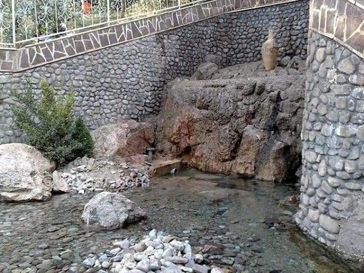 این چشمه اطراف تهران رو نبینی از دستت رفته!|معرفی جاذبه ی گردشگری چشمه اعلا دماوند 

