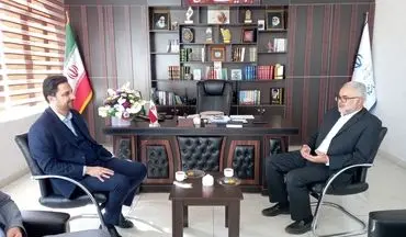 دیدار مدیر شعب بانک قرض‌الحسنه مهر ایران با فرماندار کرمانشاه