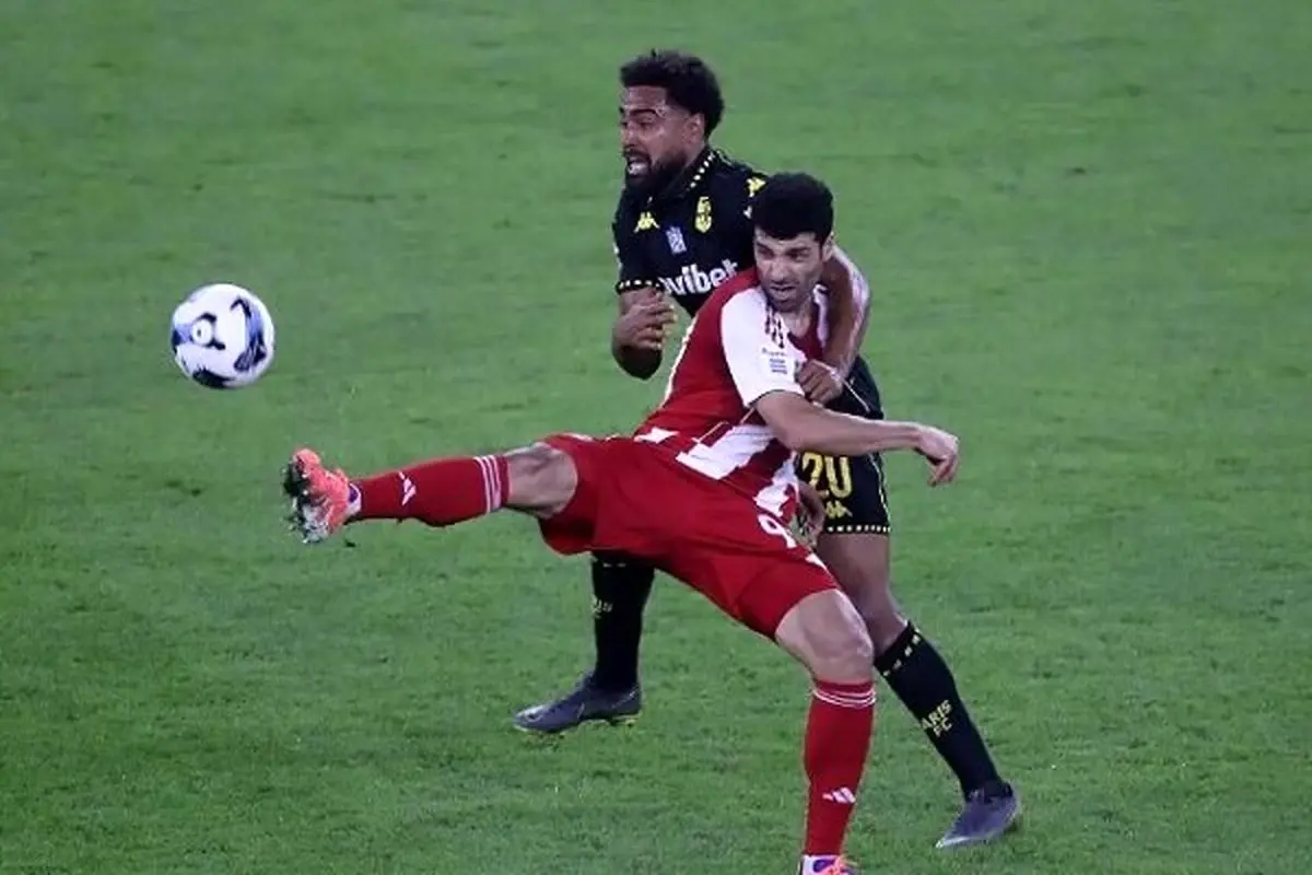 تمجید از حضور کوتاه مدت طارمی در تساوی مقابل آیندهوون